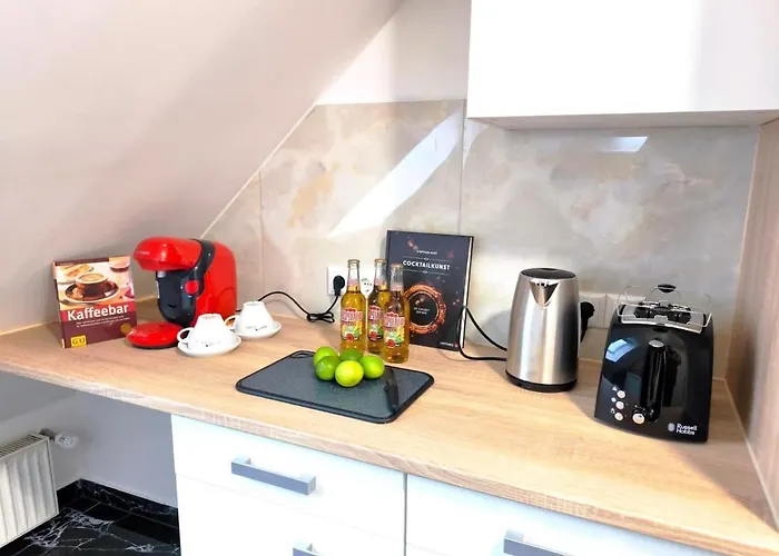Schwert Loft S72 Free Parking & Wifi 公寓 *
